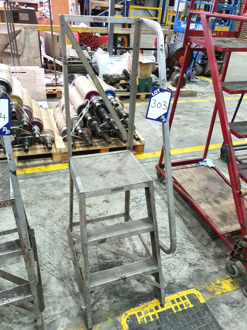 Slingsby Alu 3 step safety steps
