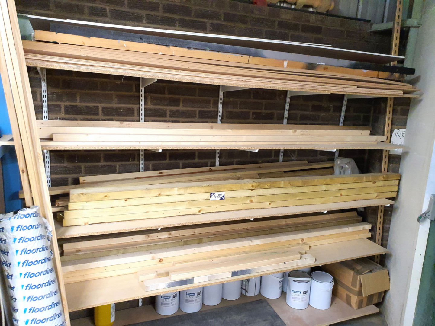 Qty various wood stock inc: 90x40x2400mm lengths,...