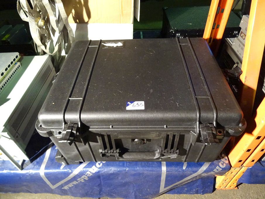 Peli black transit case on wheels (boxed & unused)