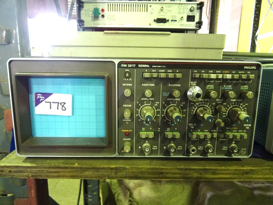 Philips PM3217 oscilloscope, 50MHz
