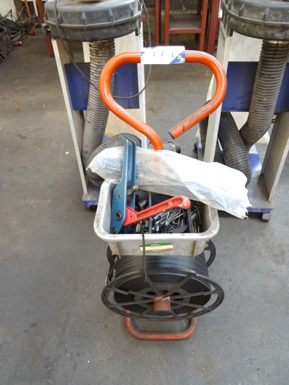 Mobile banding trolley with equipment - Lot locate...