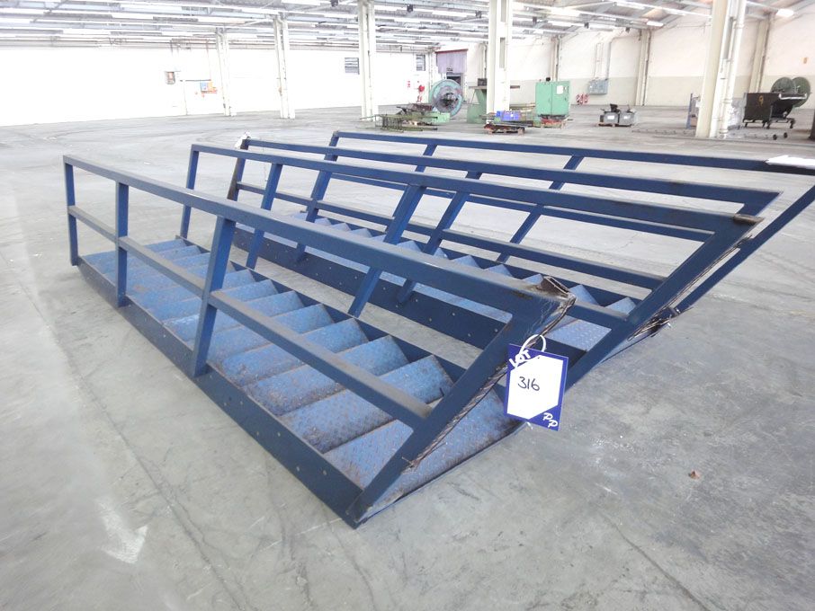 12 step metal staircase, 4600mm high x 900mm wide...