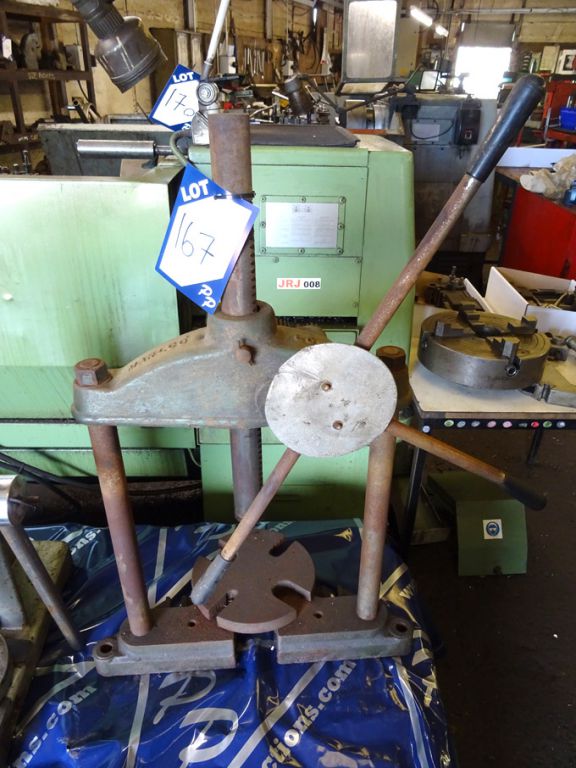 Marlco bench type manual press