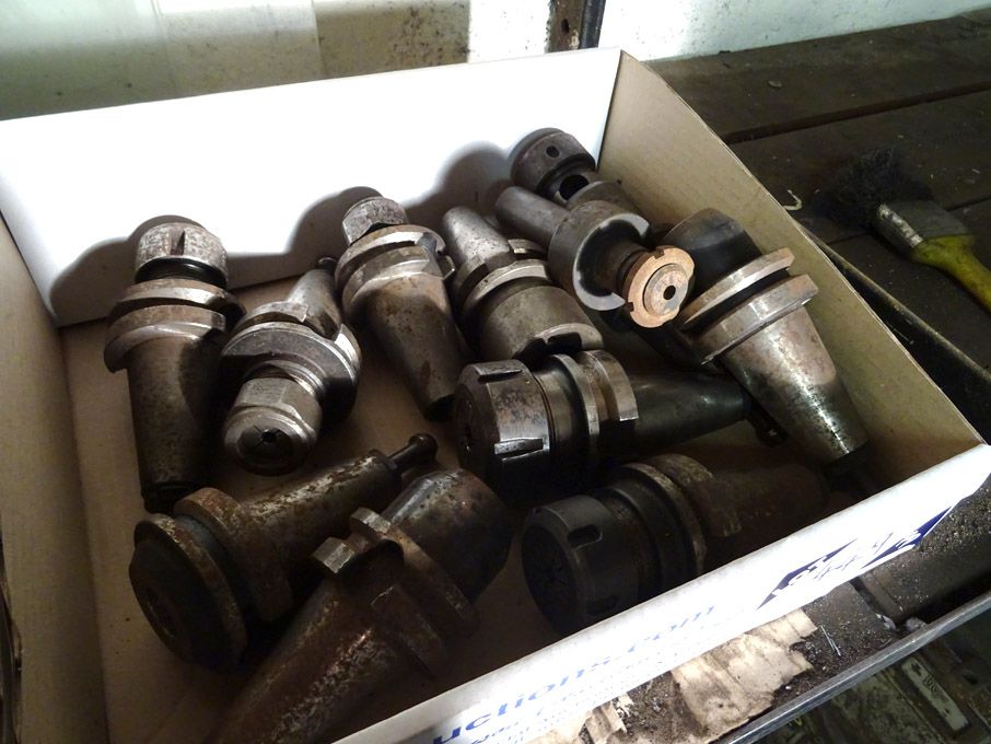 Qty various 40 taper tool holders, collet chucks e...