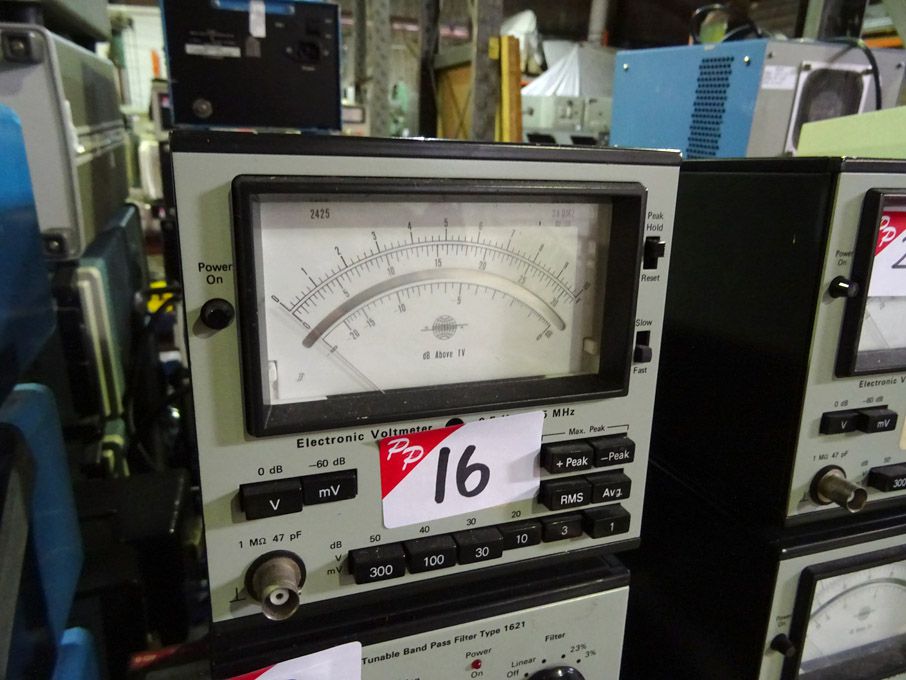 Bruel & Kjaer electronic voltmeter, 0.5Hz - 0.5MHz...