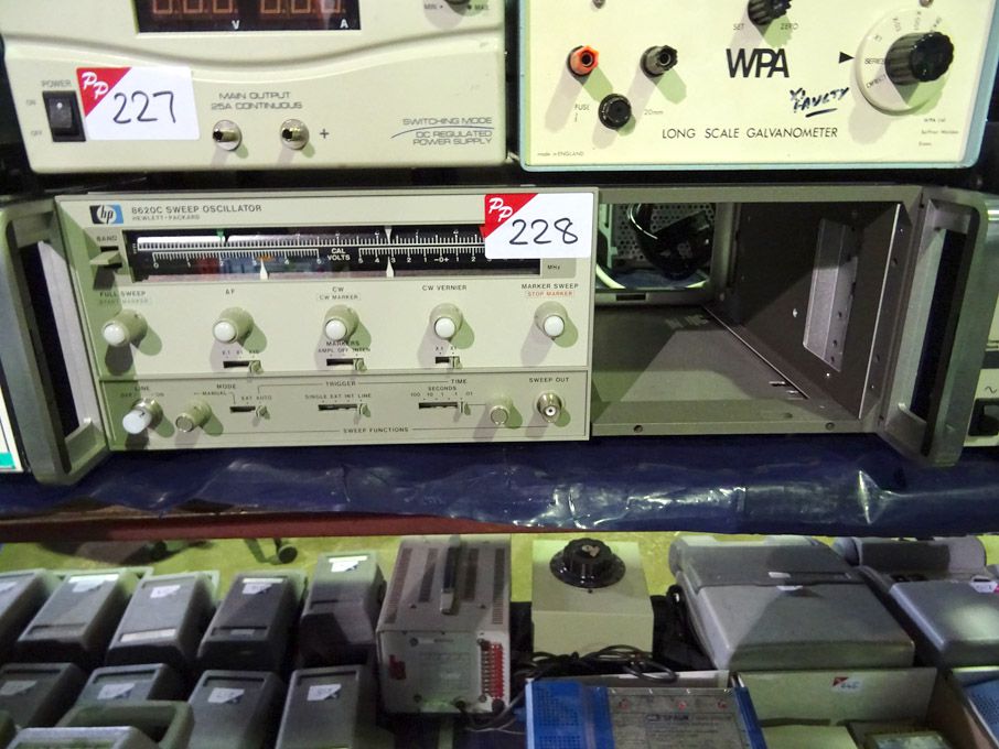 HP 8620C sweep oscilloscope - Lot Located at: Aunb...