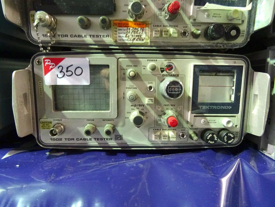 Tektronix 1502 TDR cable tester - Lot Located at:...