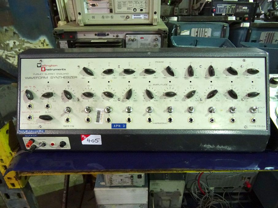 Wallington Instruments FS-2A waveform synthesizer...
