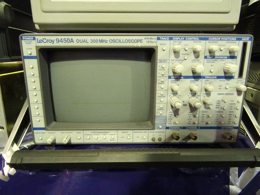 LeCroy 9450A dual channel oscilloscope, 300MHz, 40...