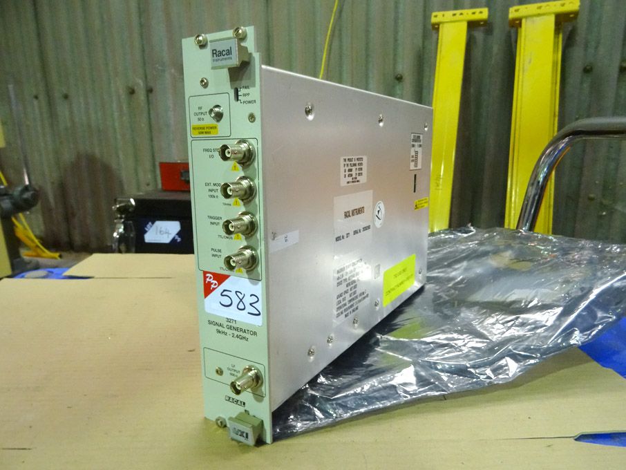 Racal 3271 signal generator VXI card, 9KHz - 2.4GH...