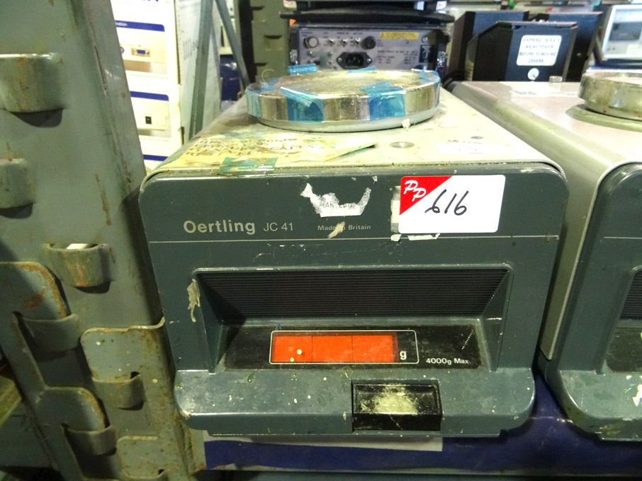 Oertling JC41 electronic balance scales, 4000g max...