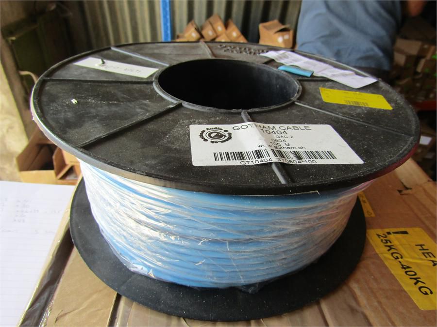 100m Deltron 2 core screened blue instrument cable...