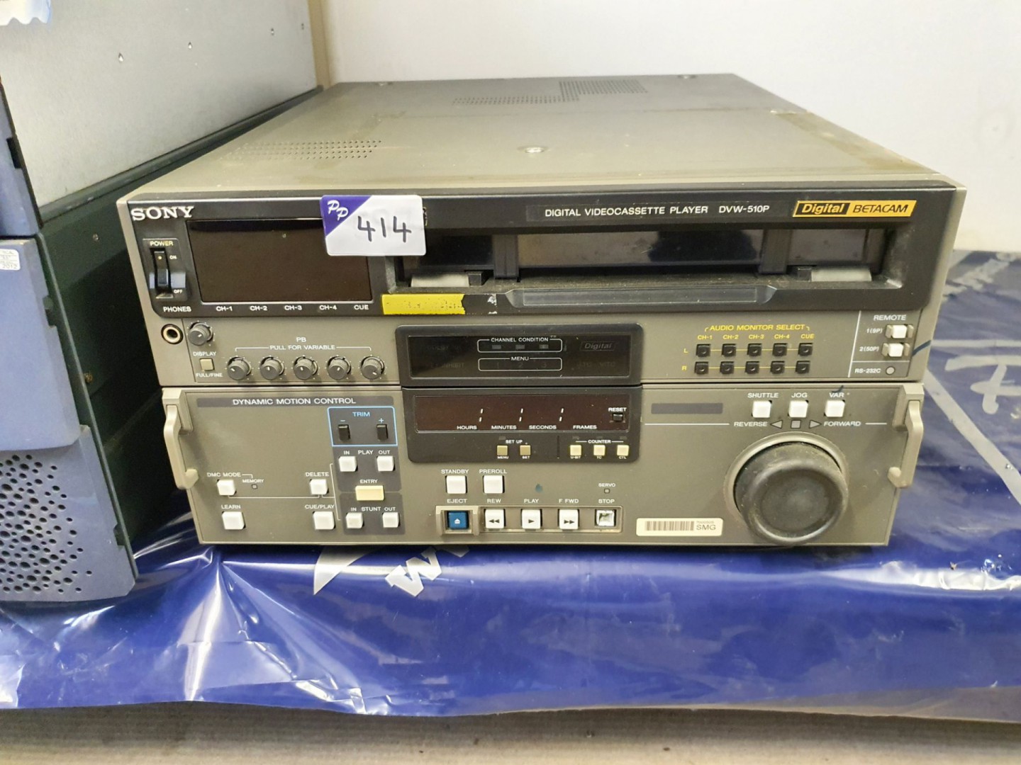 Sony DVW-510P digital video cassette player