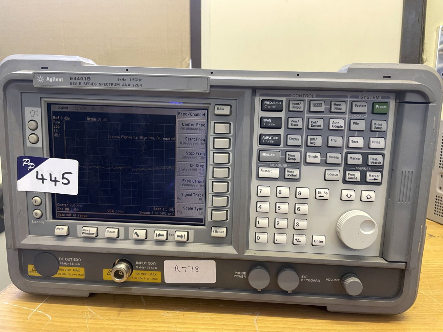 Agilent E4401B spectrum analyser, 9kHz-1.5GHz, opt...