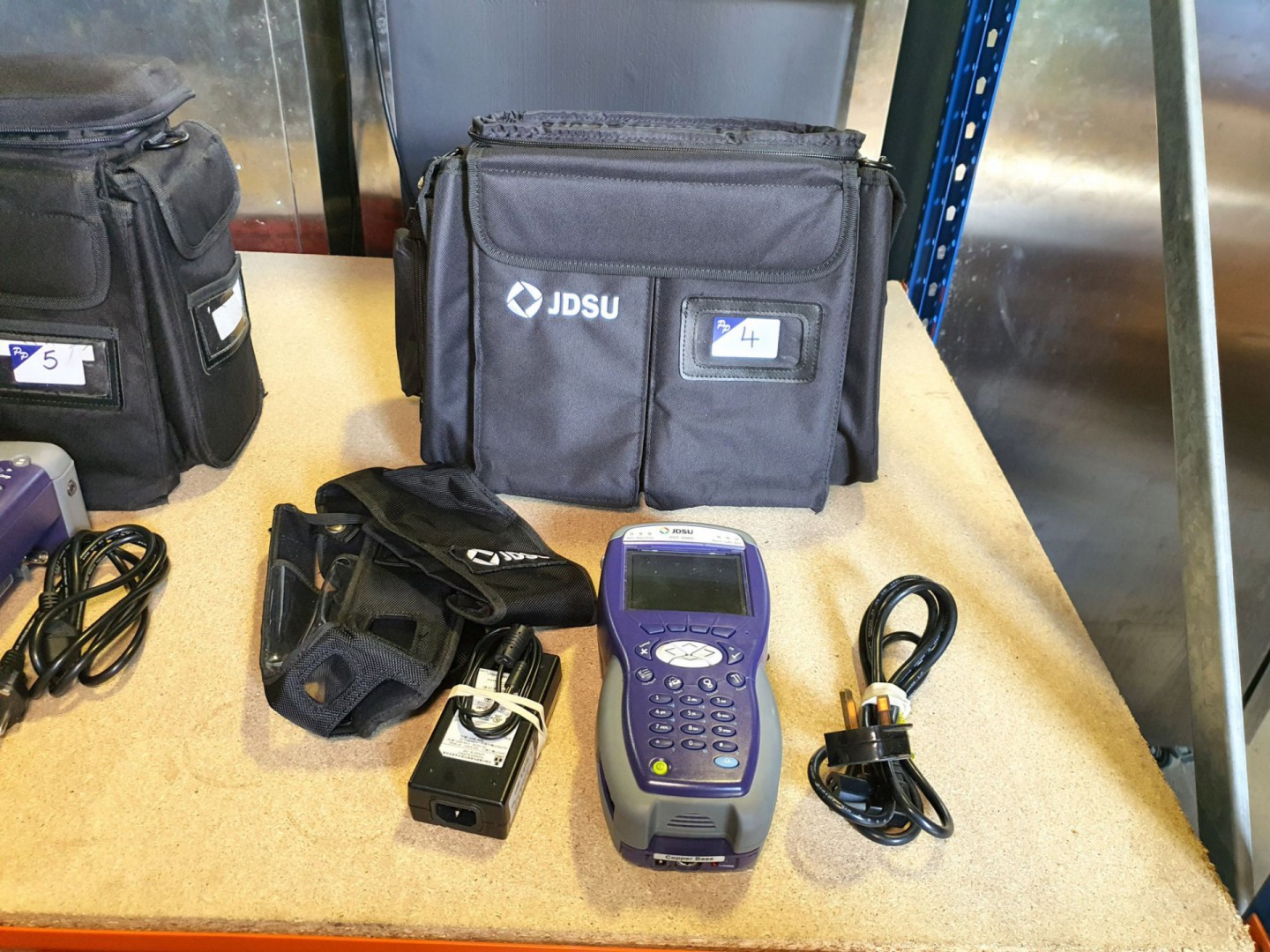 JDSU HST-3000 handheld tester with HST-3000 SIM in...
