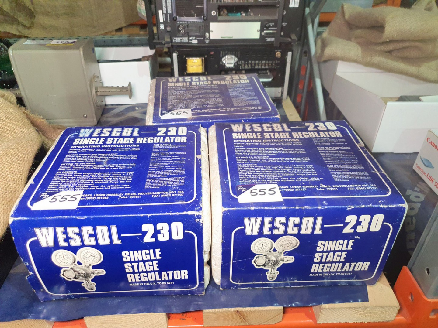 3x Wescol 230 single stage regulators (boxed & unu...