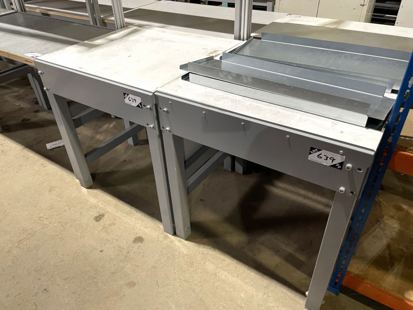 2x 800x750mm metal frame work tables