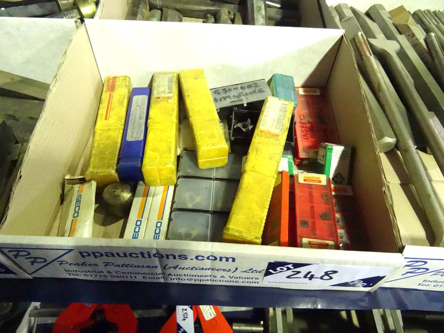 Qty various Sandvik, Stellram etc tips - lot locat...