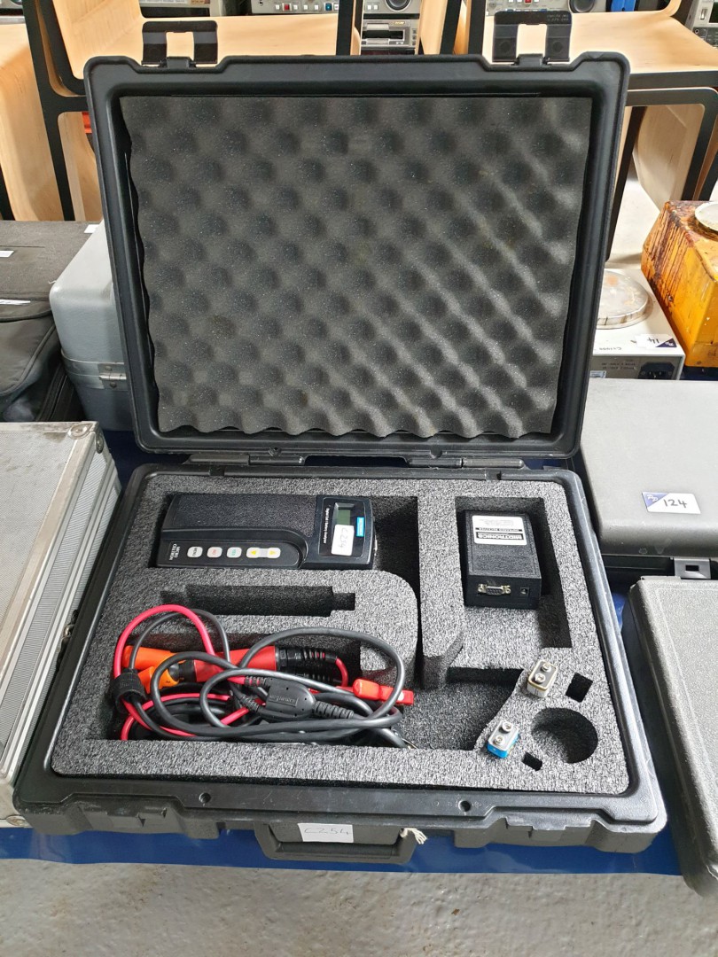 Midtronics digital cell/battery analyser in black...