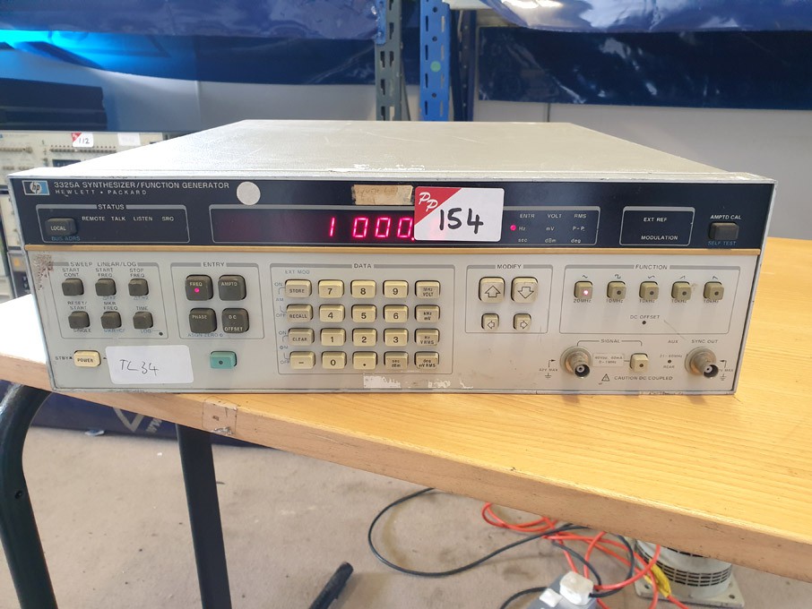 HP 3325A synth function generator - lot located at...