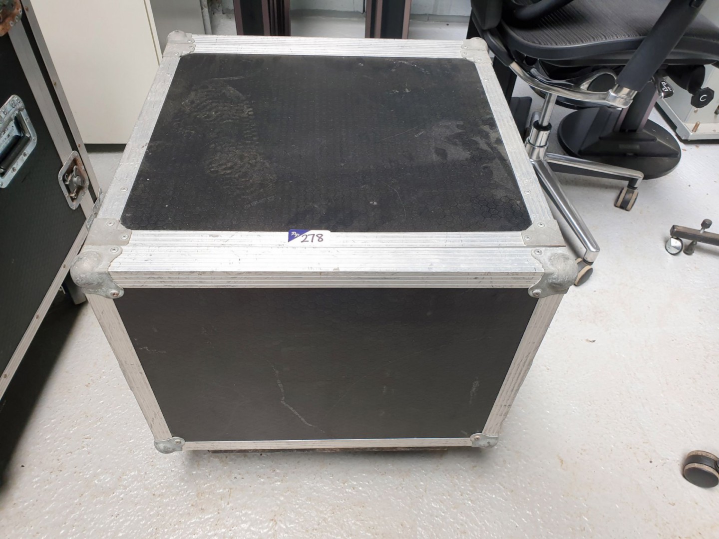 Black mobile foam lined transit case, 580x600x600m...