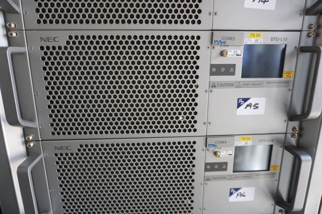 NEC DTU-L10/R6S 600W rack mounted transmitter, s/n...