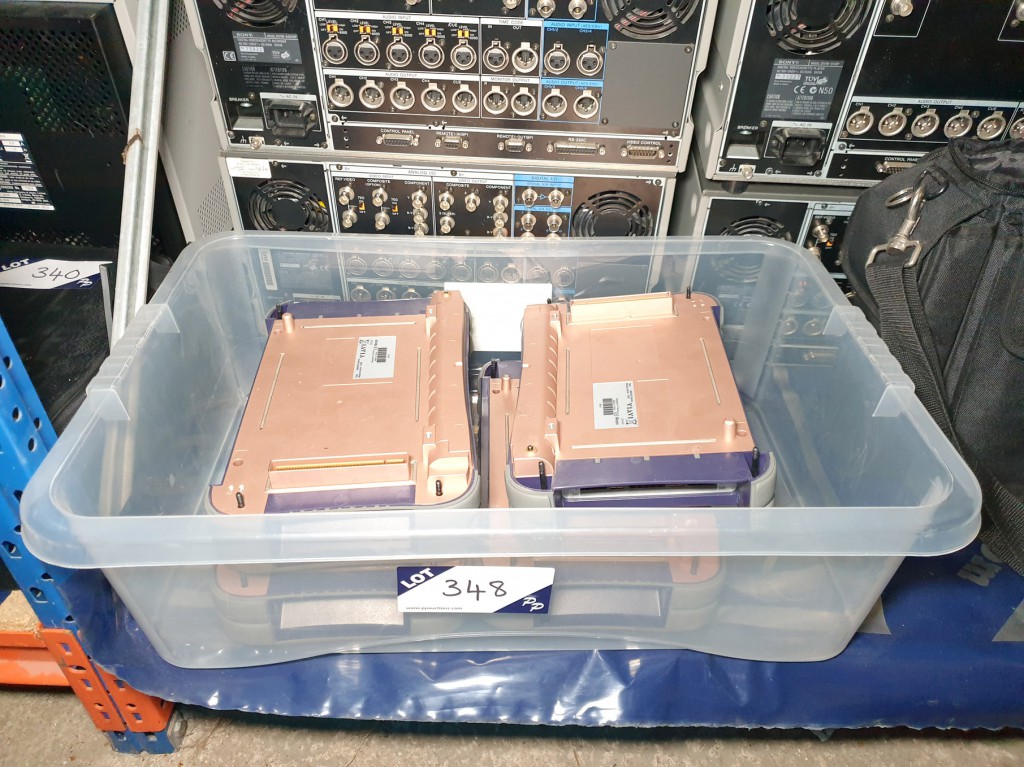 4x Viavi 6000AV2 series module carriers