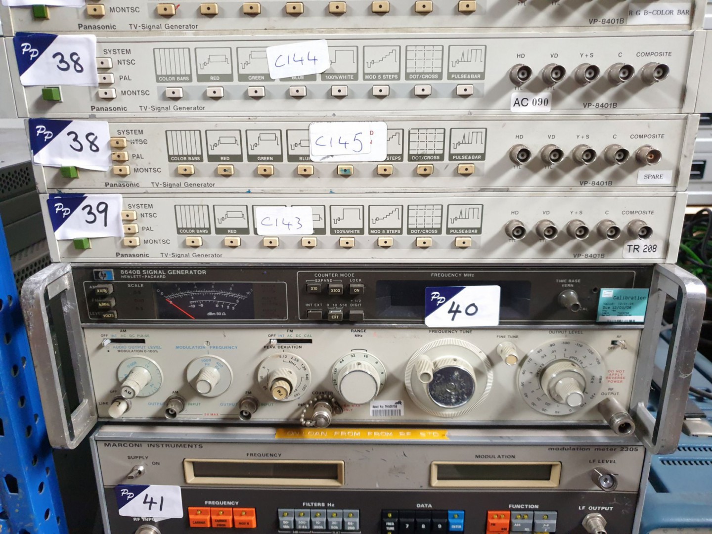 Panasonic VP-8401B TV signal generator, PAL/NTSC/M...