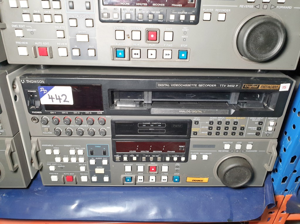 Thomson TTV-3452P digital video cassette recorder