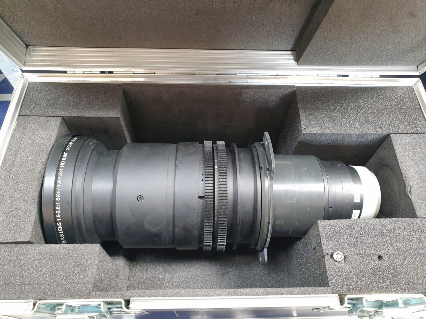 Christie ILS Lens, 1.5-2.0:1 SX+ / 1.4-1.8:1 HD, 0...