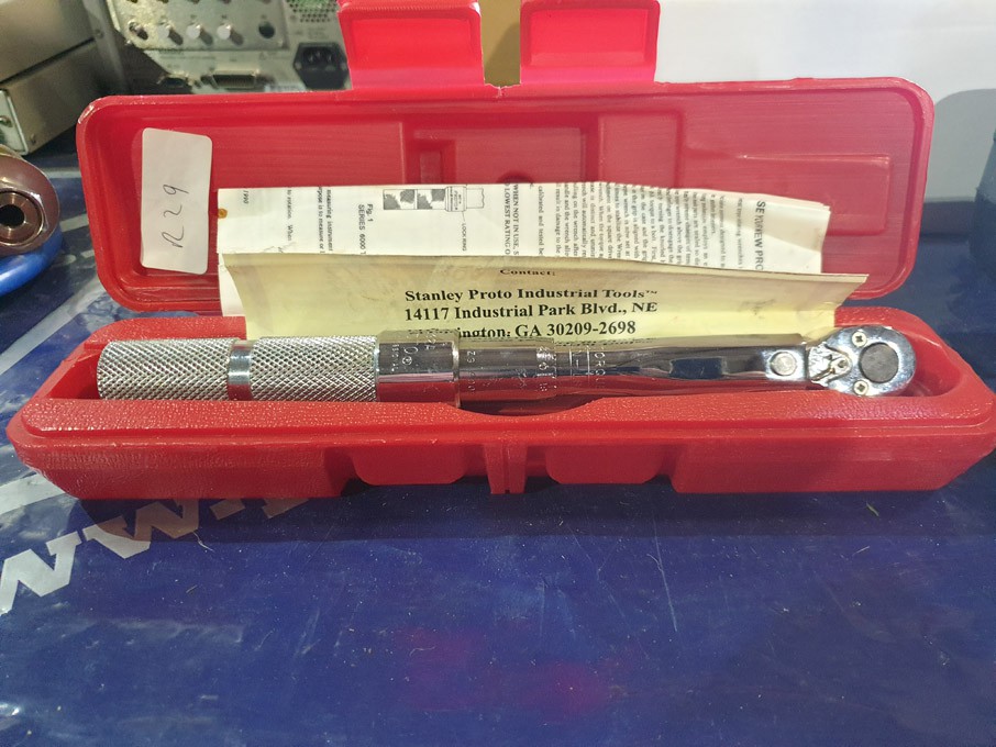 Proto 6062A torque wrench in red case - lot locate...