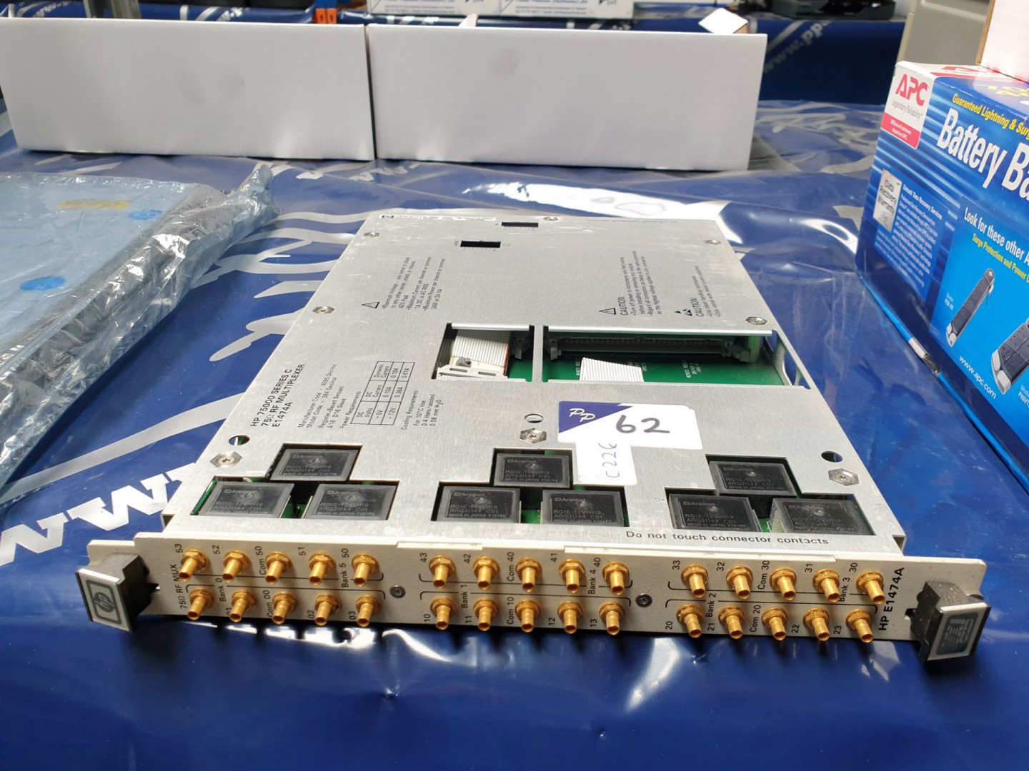 HP E1474A VXI card, RF multiplexer (C226)