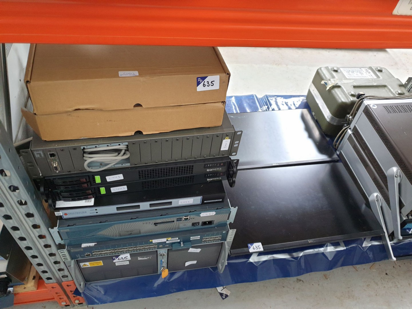 Miscellaneous computer equipment inc: 2x Ipanema t...