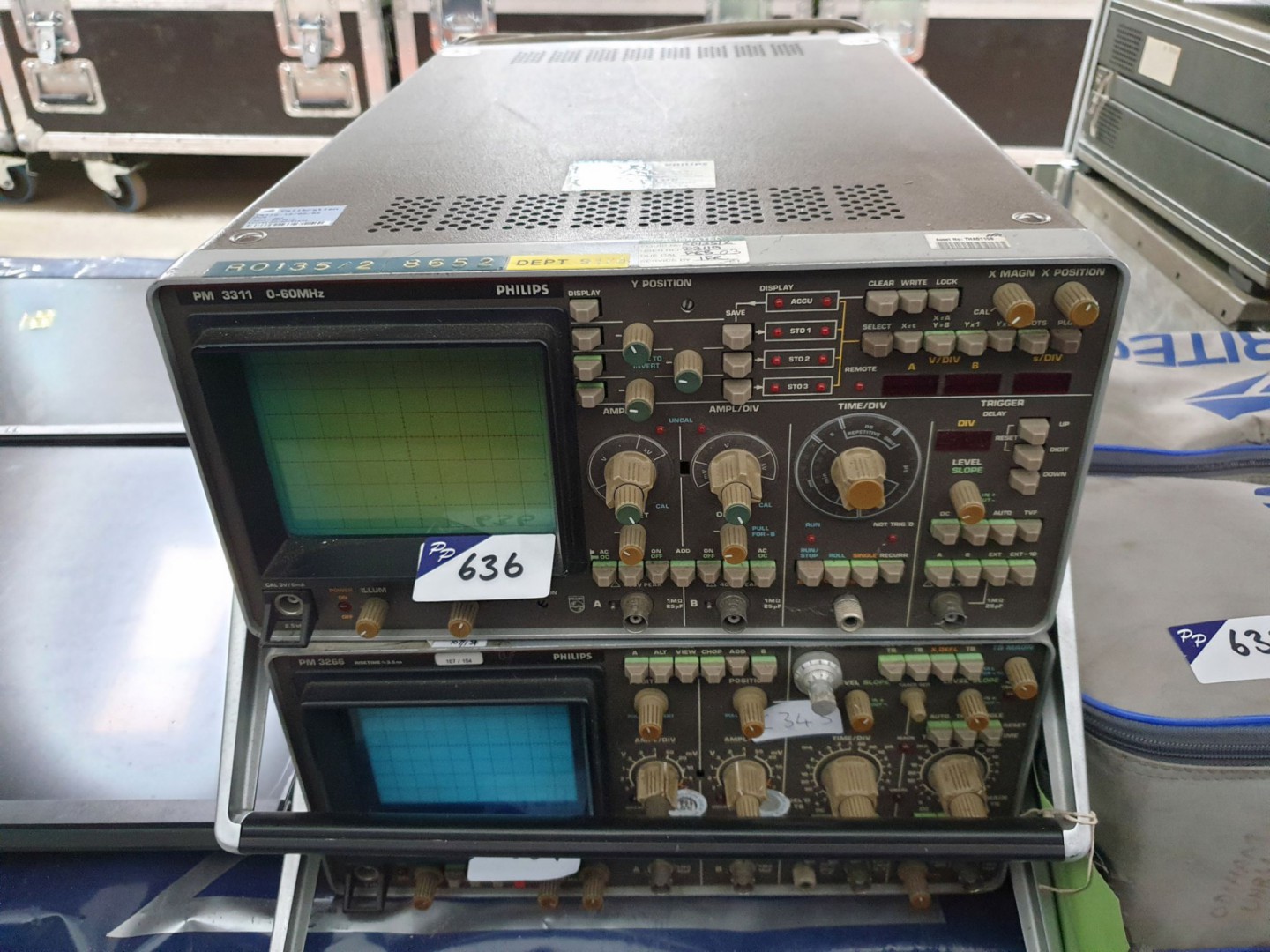 Philips PM 3311 digital storage scope, DT 60MHz (C...