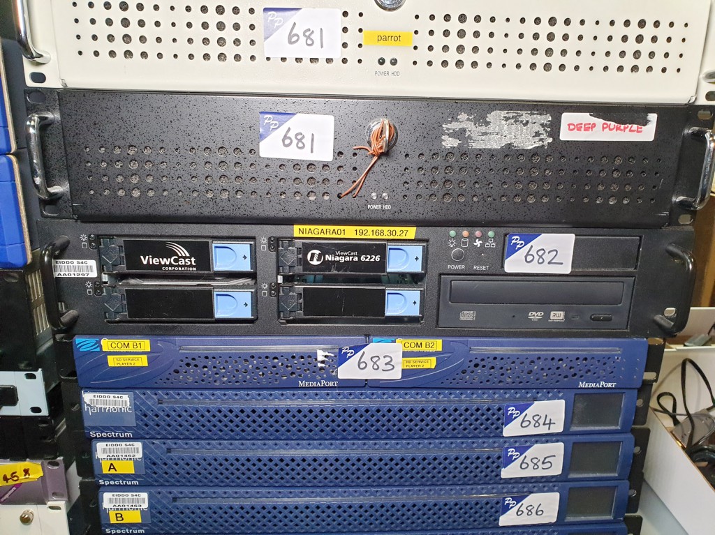 Viewcast Niagara 6226 rack type server