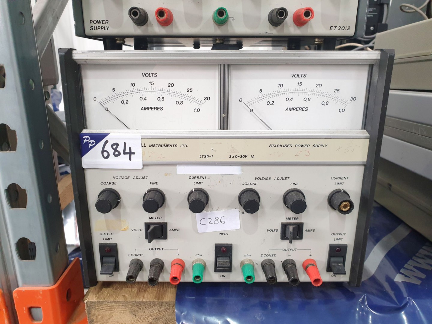 Farnell LT30-1 PSU, twin output, 2x 0-30v / 0-1A (...