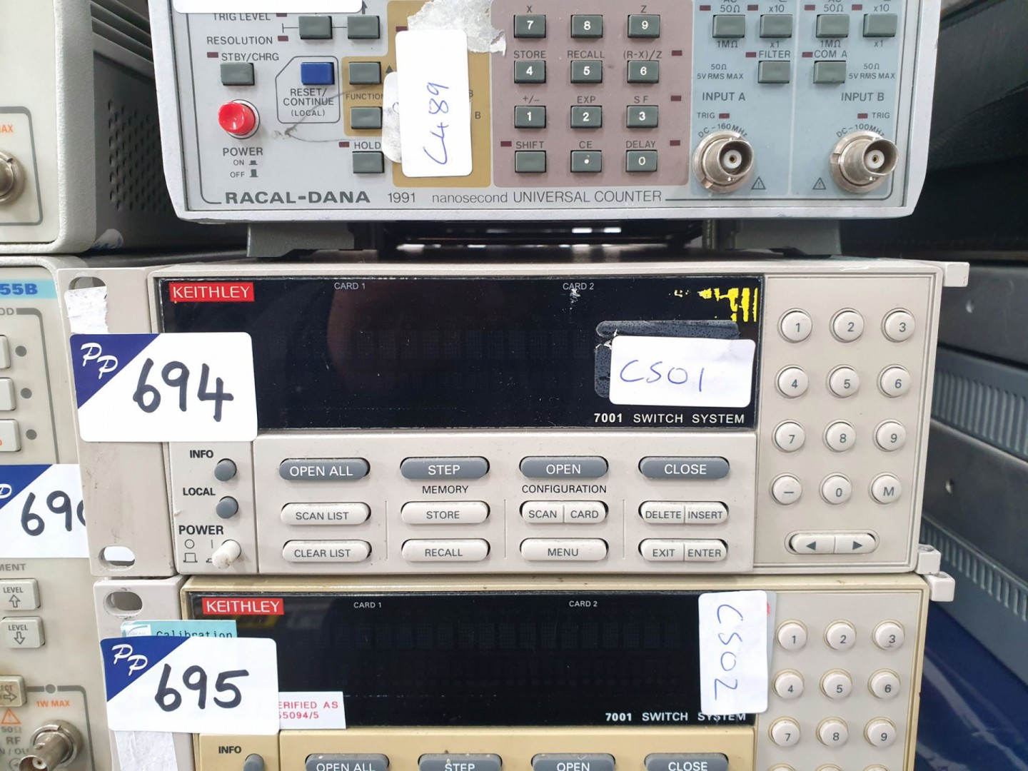 Keithley 7001 switch system with 7020-D I/O interf...
