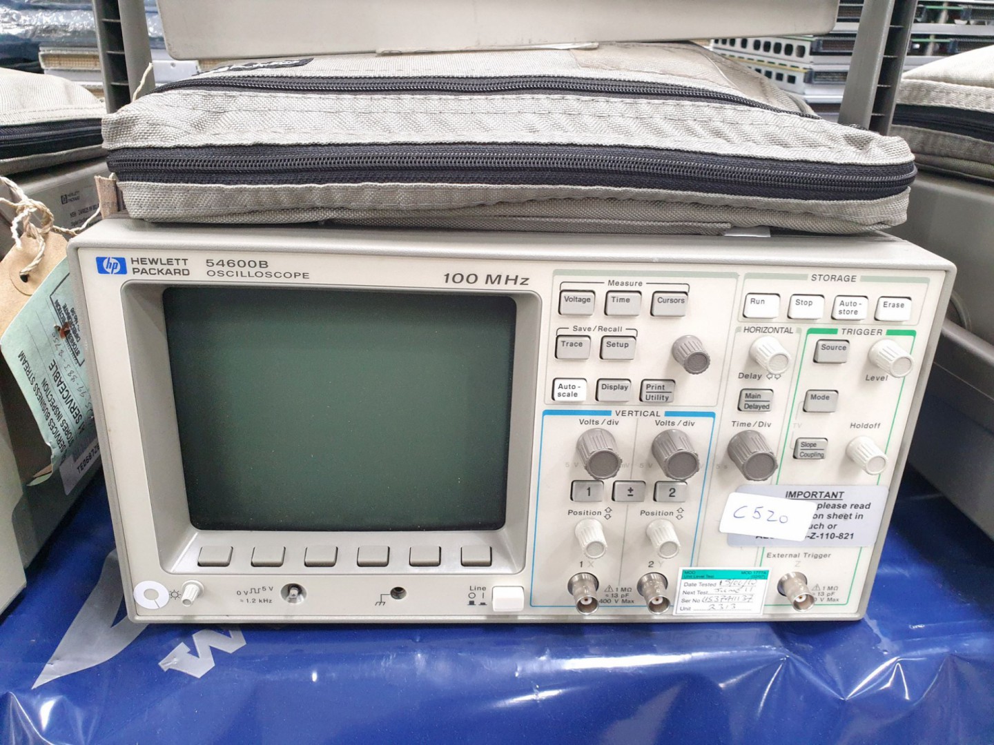 HP 54600B scope, DT 100MHz with 2 probes, manual,...