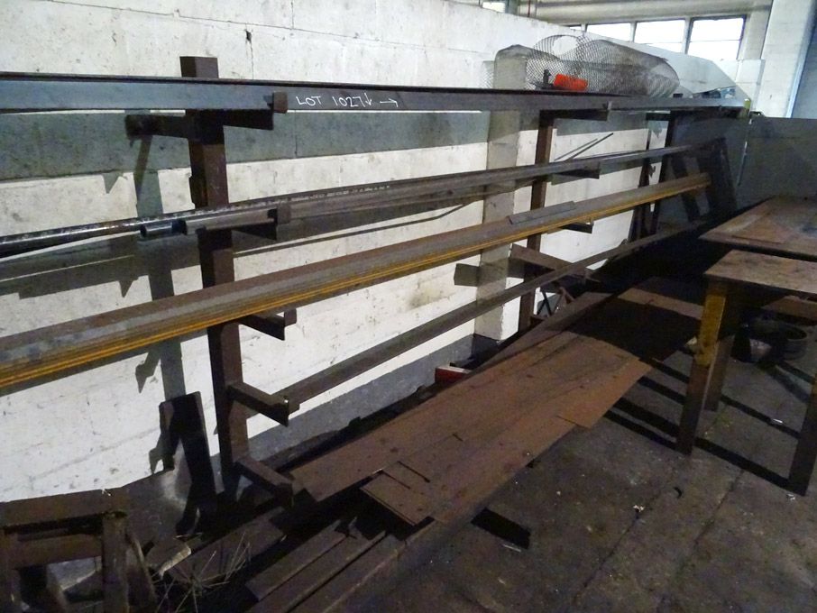Single sided bar rack with contents inc: box, flat...