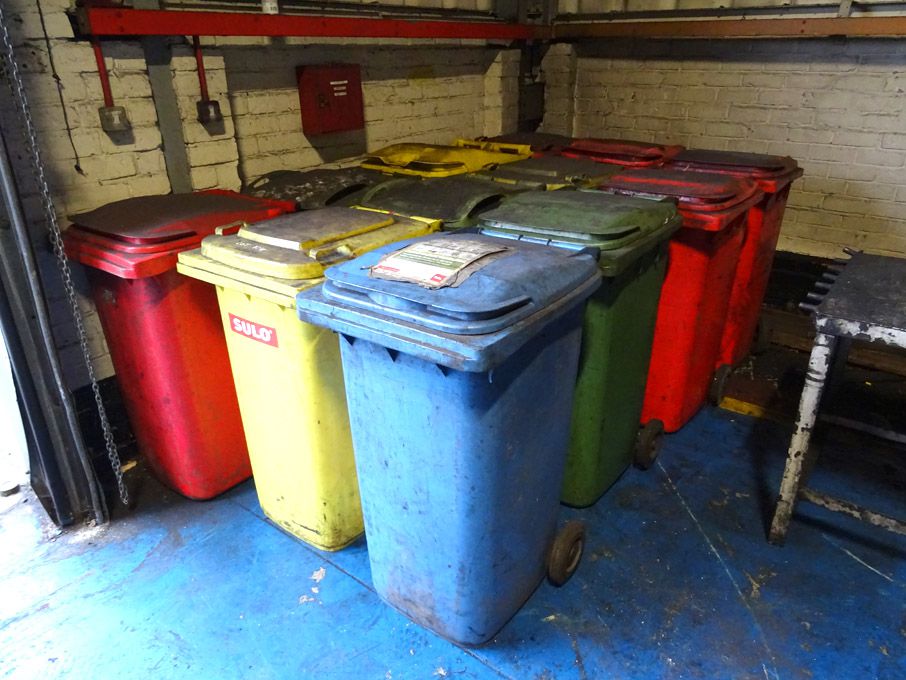 12x various colour wheelie bins - Lot located at:...