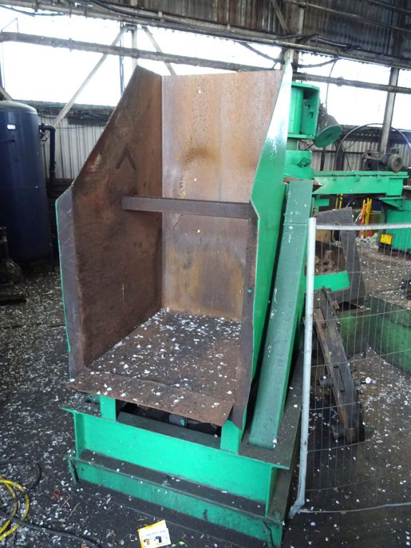 Automatic billet loader with rotary feed unit [nat...