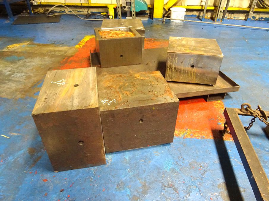 Qty various H13 tool steel raw die blocks - Lot lo...