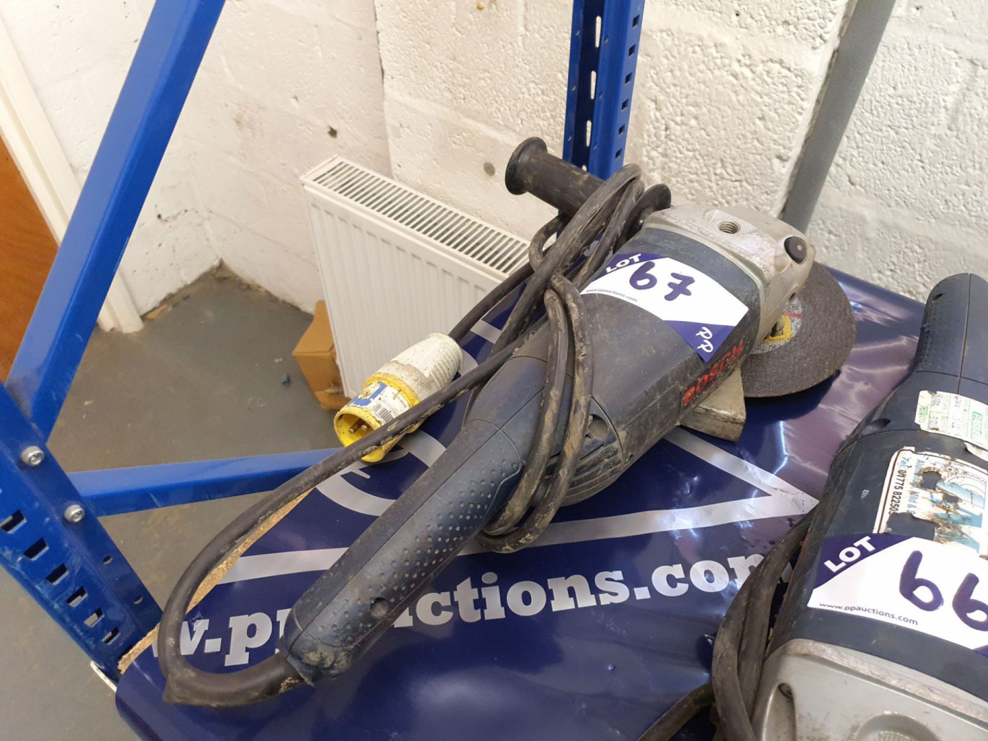 Bosch GWS-22-230H angle grinder, 110v