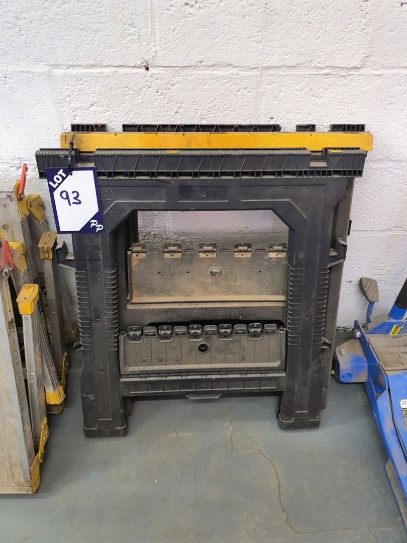 3x various Stanley trestles