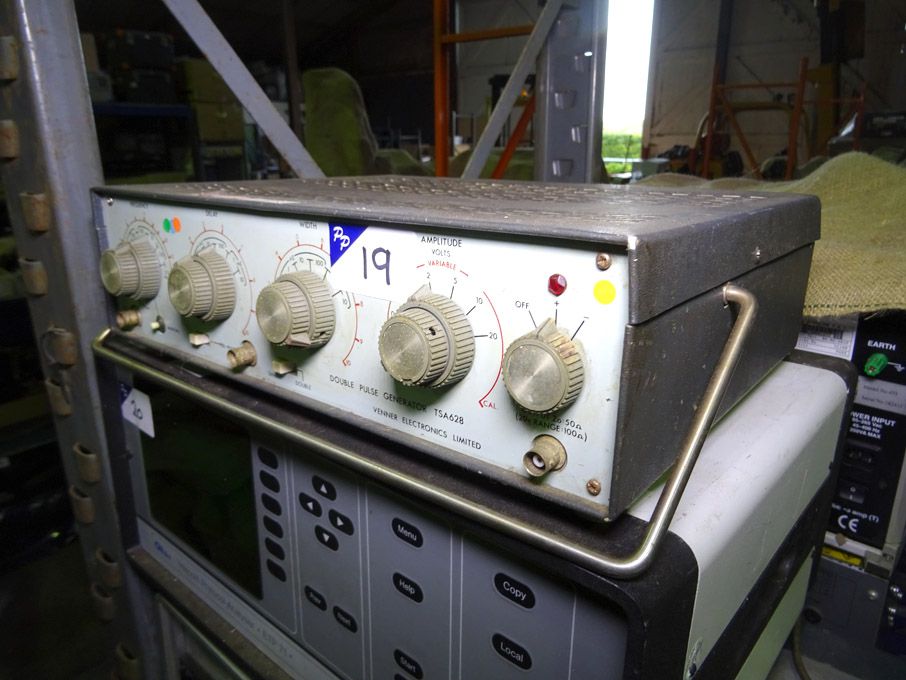 Venner TSA628 double pulse generator - lot located...