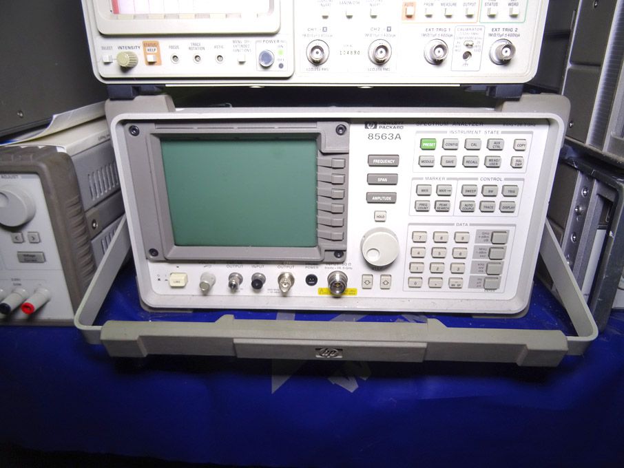 HP 8563A spectrum analyser  - lot located at: PP S...
