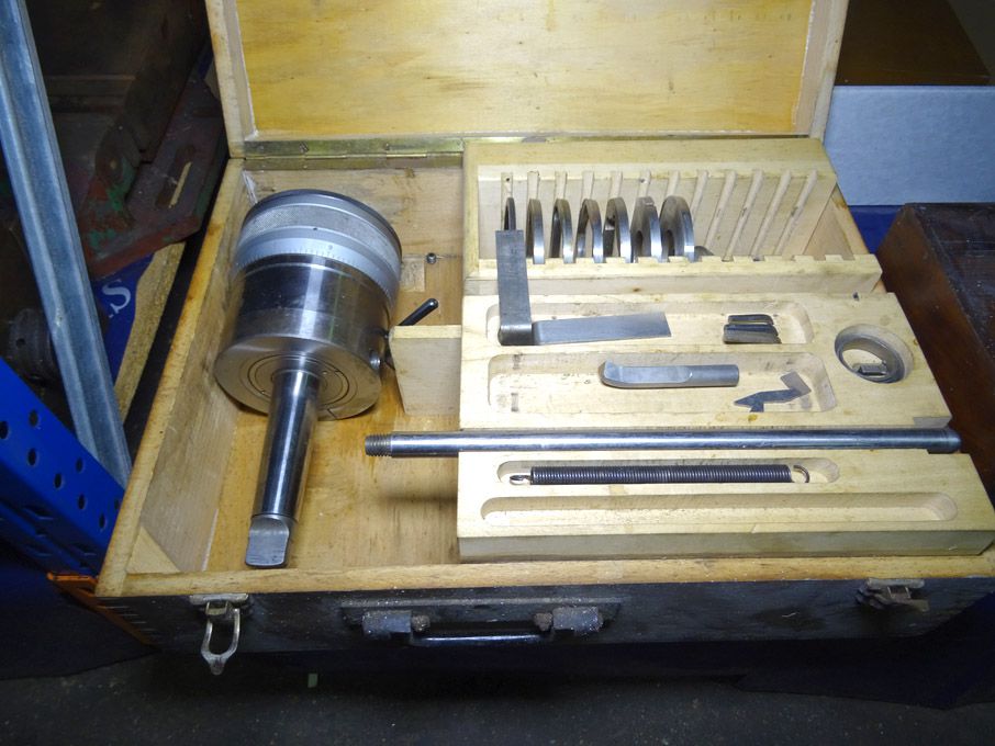 Armag boring head in wooden box - lot located at:...