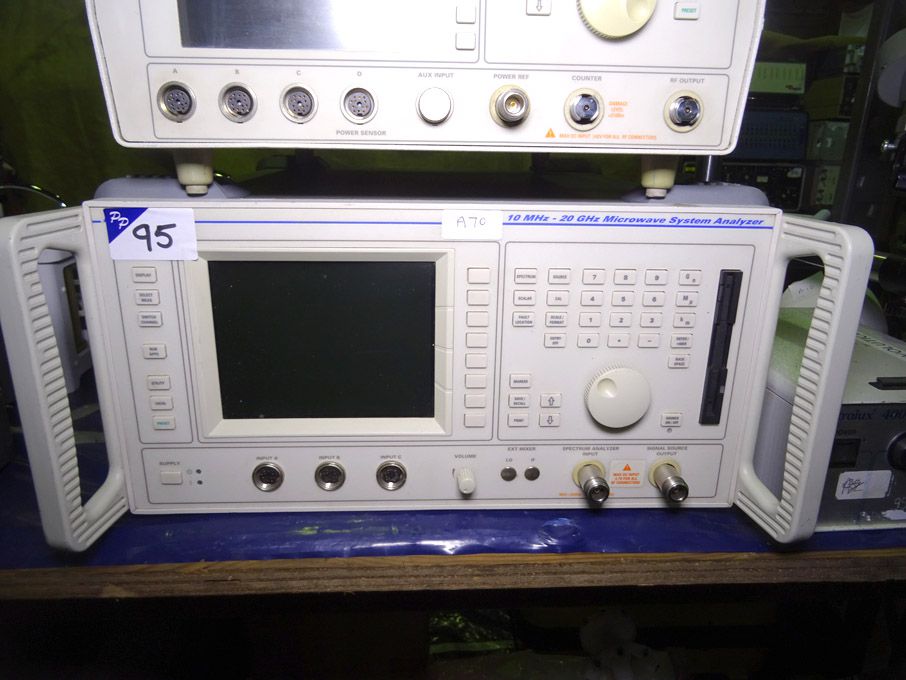 IFR 6843 microwave system analyser, 10MHz - 20GHz...