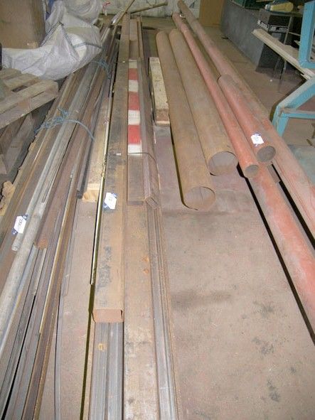 Qty various steel box section, girder to 8m long a...