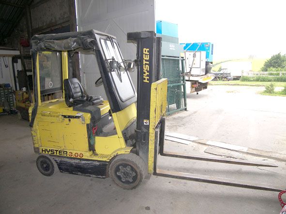 Hyster E3.00XM-847 electric forklift truck, 2900kg...